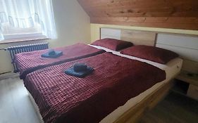 Rooms Maretc